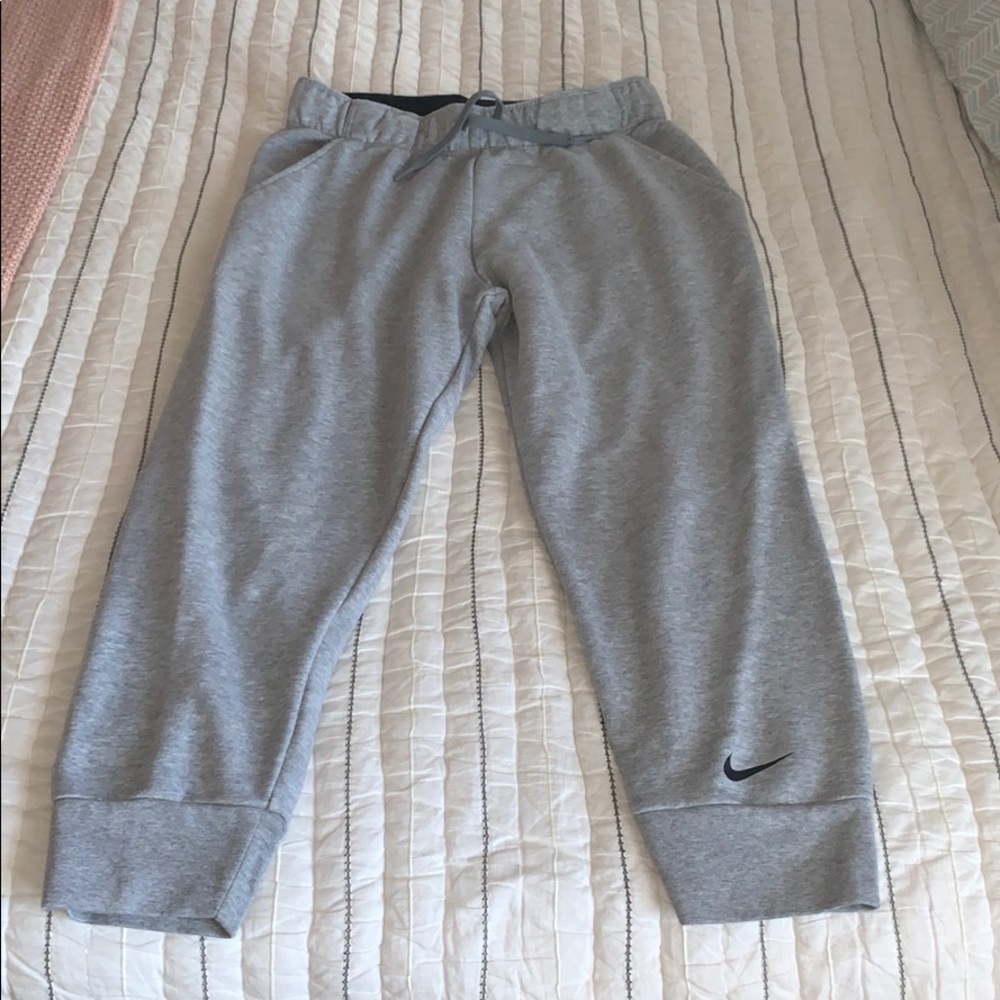 Nike joggers 7/8 length